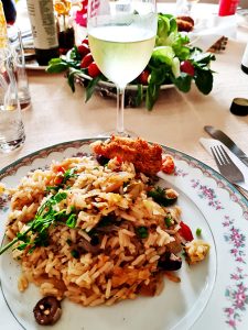 Bouza Chardonnay 2020 com arroz de bacalhau